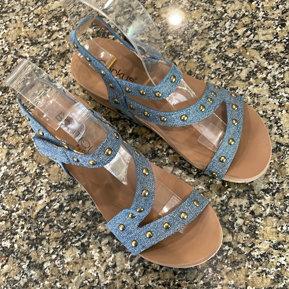Women’s blue denim sandal wedge with brass studs size 7
